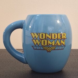 Wonder Woman Blue Oval Coffee Mug DC Comics Vandor Collectible Superhero Cup
